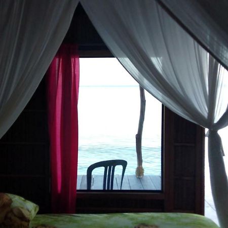 Erens Sauwandarek Guest House Pulau Mansuar 外观 照片